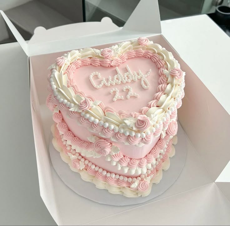 My Bento Cake Personnalisé Express - Gâteau 'birthday xx' rose et blanc avec perles décoratives